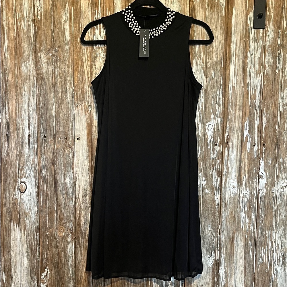 NWT NIK AND NASH A LINE HIGH NECK MIDI DRESS, size medium
